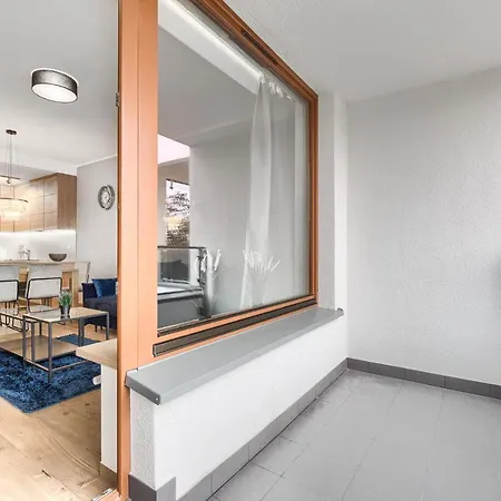 Exclusive - 2 Seperate Bedroom 5 Star ***** Apartment *