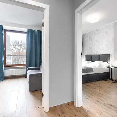 Exclusive - 2 Seperate Bedroom 5 Star *****